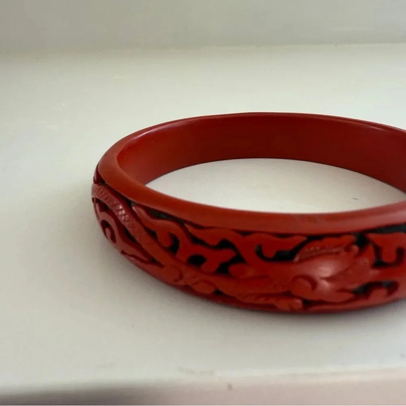 Red Cinnabar Bangle- Vintage- Carved - Picture 9 of 15